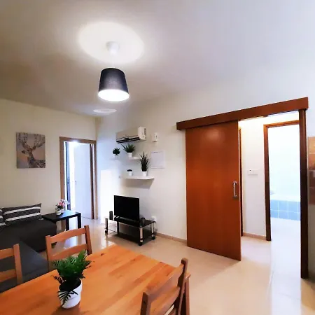 Albert's Appartamento Larnaca